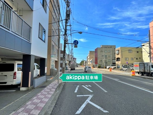 ゼフィール石引【C305】の駐車場写真