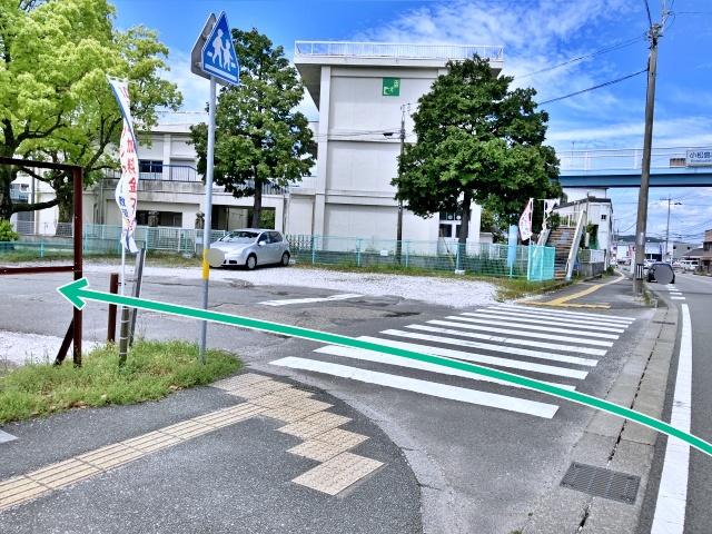 千代小学校【小松島港まつり2026 7/19(日)】の駐車場写真