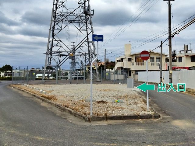 D05_山内4丁目駐車場（桃山公園前）（NO2）平日(月・火・木・金)のみ 17:30～23:59 (4/1〜)の駐車場写真