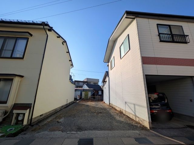 アキッパ末広 末広二区公民館前駐車場の駐車場写真