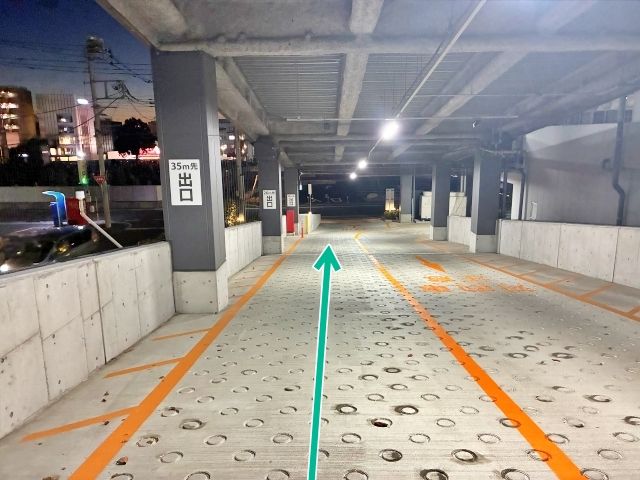 Dパーキング アドグレイス大宮【5F】の駐車場写真