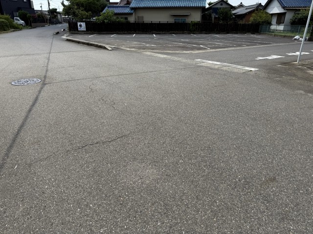 東野町3丁目19駐車場の駐車場写真
