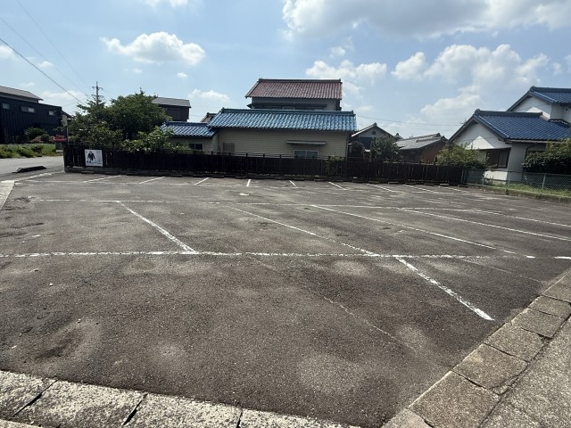 駐車場写真2