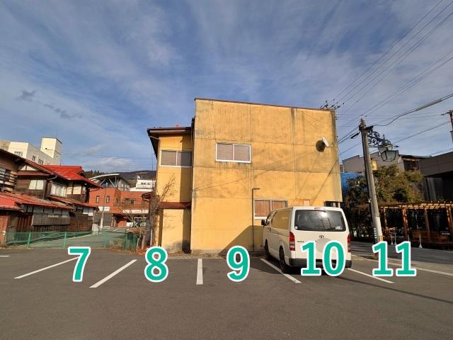 【諏訪湖の花火】8/15 akippa 太養パン店臨時駐車場の駐車場写真