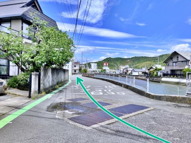 小松島小学校【小松島港まつり2026 7/19(日)】の駐車場写真