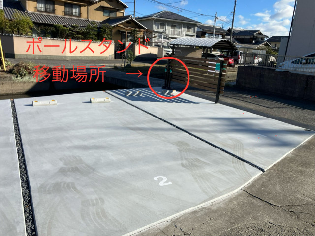 日間バス停前駐車場の駐車場写真