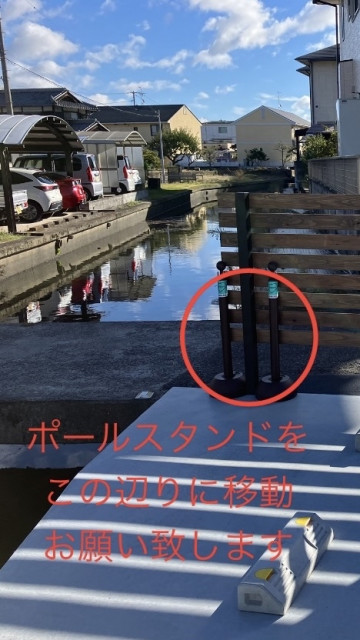 日間バス停前駐車場の駐車場写真