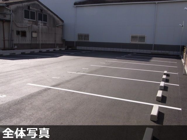 駐車場写真2