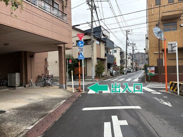 [1fd14]西六郷1丁目▽個宅アキッパ駐車場の駐車場写真