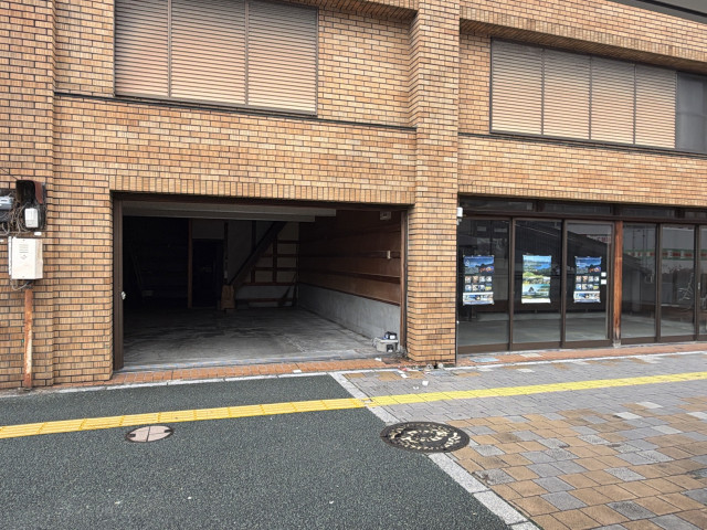 はりまや駐車場　電車通りの駐車場写真