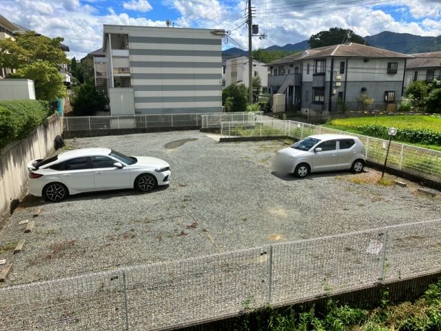 駐車場写真2