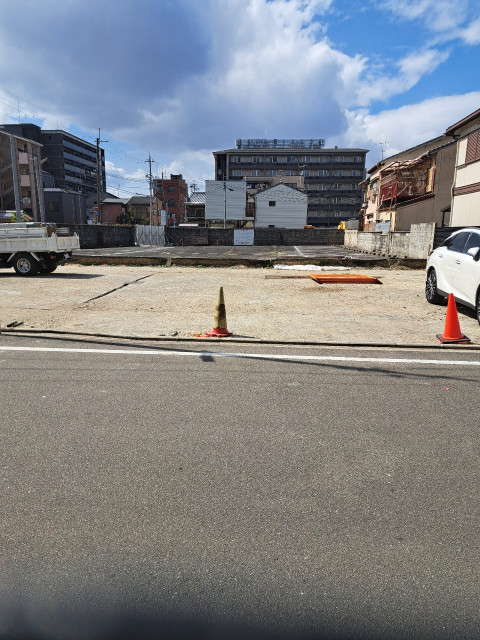 teamLab西側駐車場２台目の駐車場写真