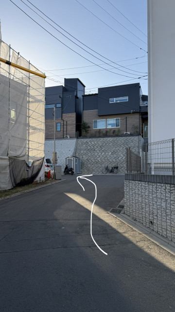 日産スタジアム🏟️まで1.4km　初回割引クーポン有パーキング🅿️の駐車場写真