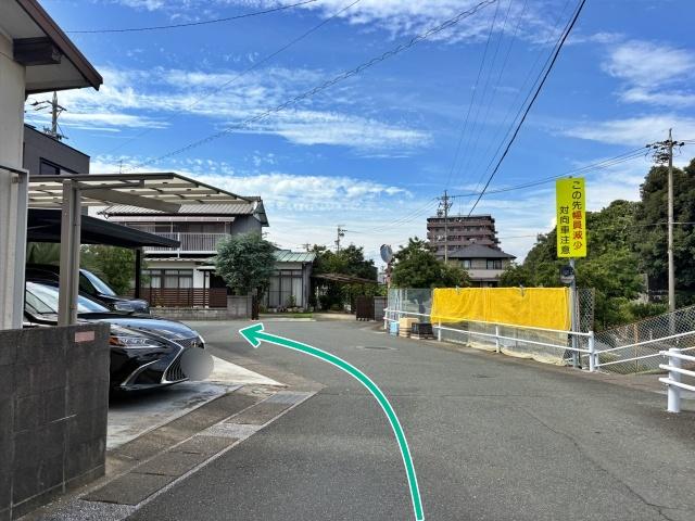 [20c52]中央区上島6丁目31▽アキッパ駐車場の駐車場写真