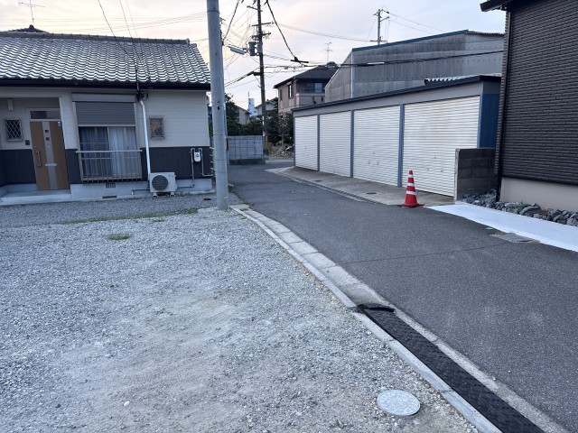 大阪府松原市西大塚の駐車場写真