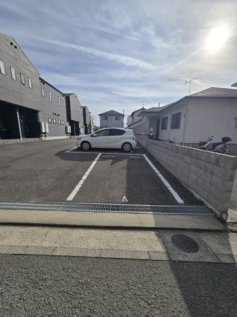 今福グランテラスの駐車場写真