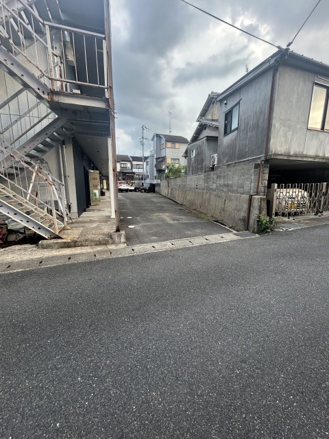 西野山百々町　ブルーコート西野山駐車場🅿️の駐車場写真