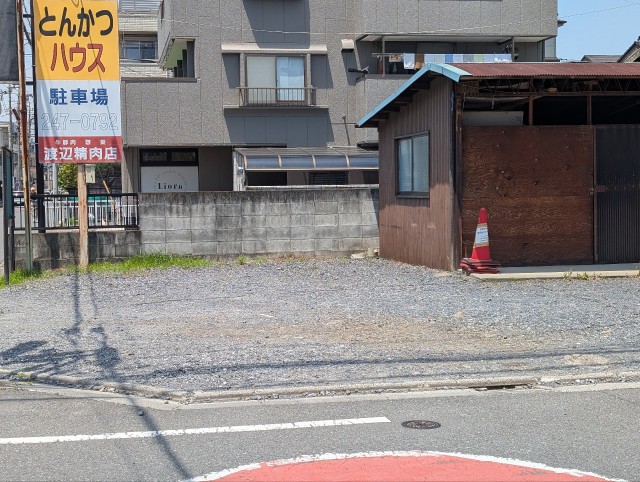 とんかつハウス駐車場-1の駐車場写真