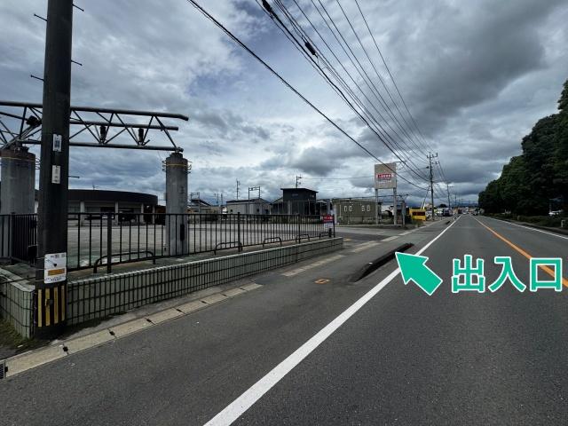 小山4丁目8 テナント駐車場【大型車まで利用可】の駐車場写真