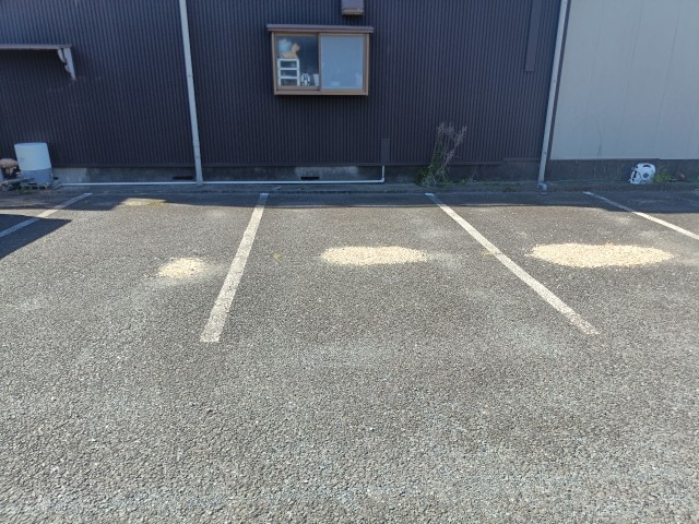早田東町2-63-2駐車場の駐車場写真