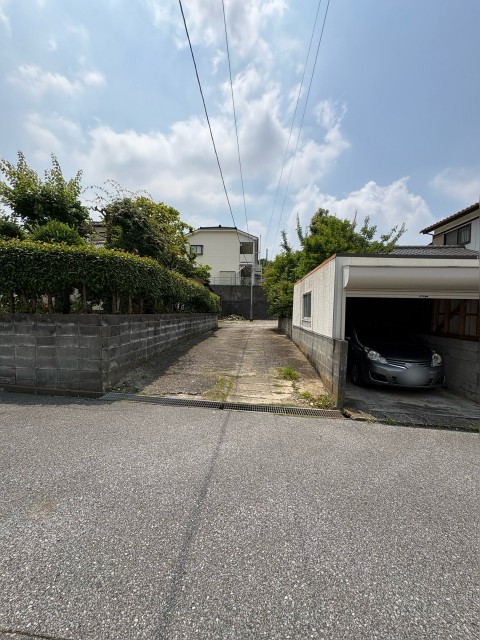 真舟4丁目18-5駐車場の駐車場写真