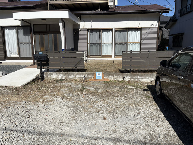 真舟4丁目18-5駐車場の駐車場写真