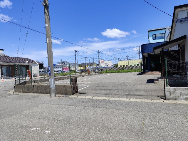 酒田市東泉町 たのしいえいご英語教室の駐車場写真