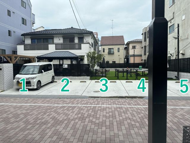 べスティーズ東京【利用可能時間：PM21時～翌AM9時まで】の駐車場写真