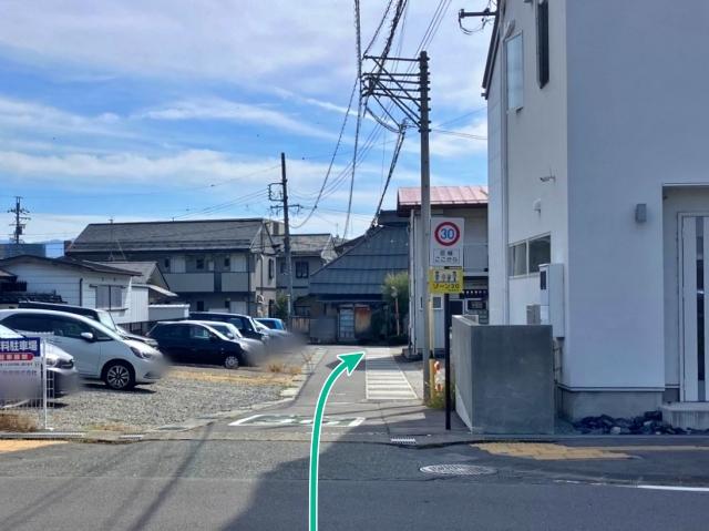 若里3丁目2-8駐車場の駐車場写真