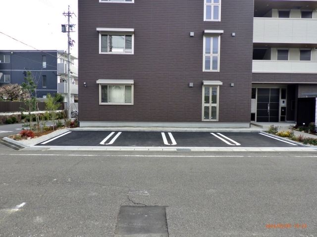 駐車場写真2