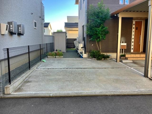 稲葉65-1駐車場の駐車場写真