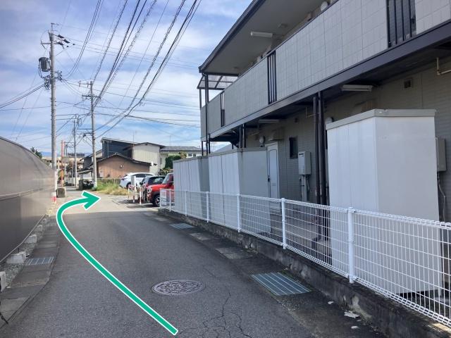 若里3丁目17-1駐車場の駐車場写真