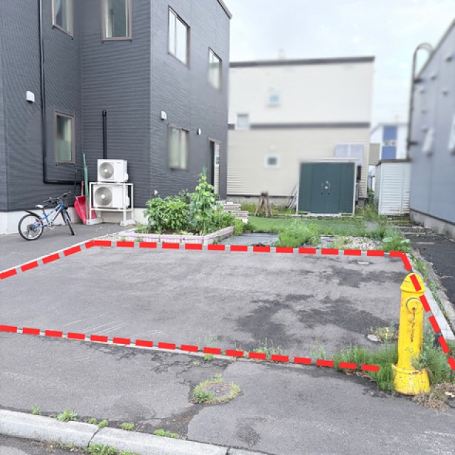 あいの里3条10丁目15-7駐車場の駐車場写真