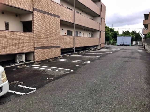 駐車場詳細写真