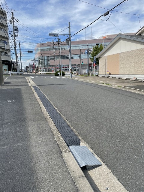 アキッパしろの家ブロックの駐車場写真