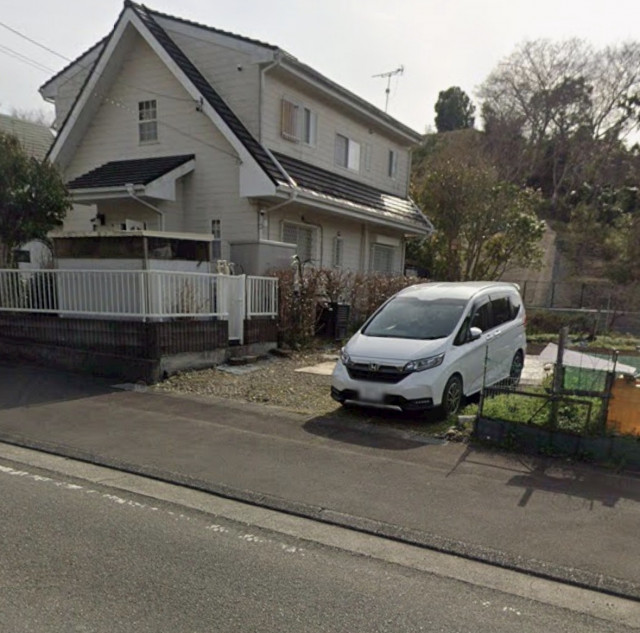 清水斎場西側駐車場の駐車場写真