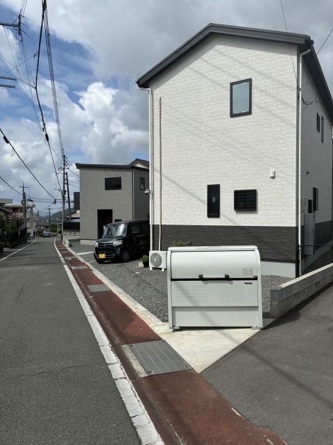 池田2丁目個人宅駐車場の駐車場写真