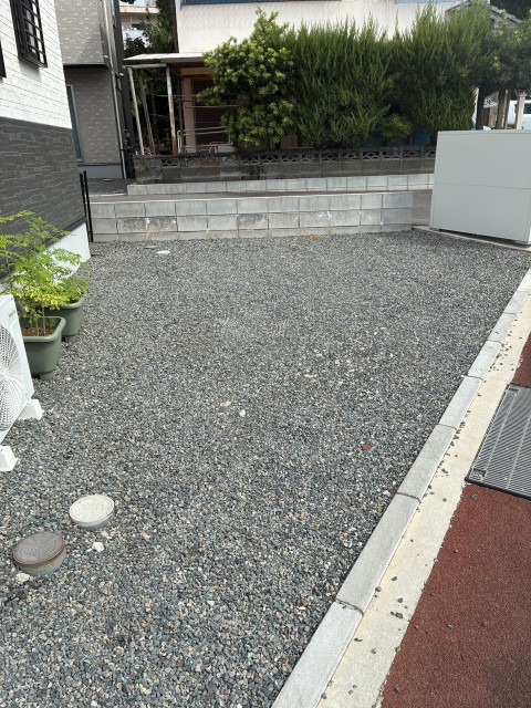 池田2丁目個人宅駐車場の駐車場写真