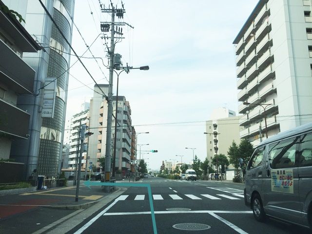 2.2つ目の信号を「左折」してください。