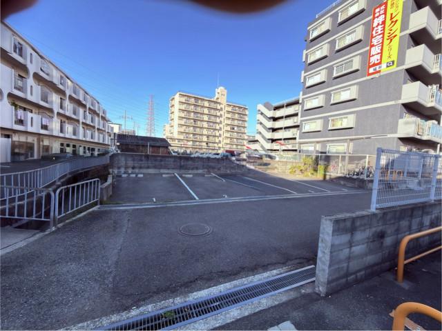 北条町1丁目駐車場の駐車場写真