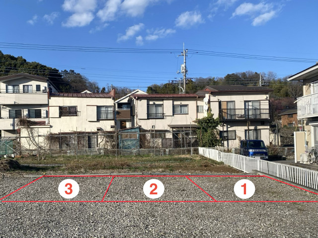 中藤4丁目15駐車場の駐車場写真