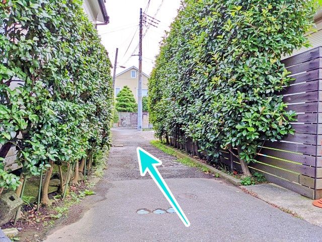 直進します