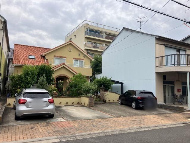 上名古屋4丁目2-10駐車場の駐車場写真