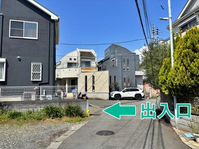 津西1丁目4沖本邸☆アキッパ駐車場の駐車場写真
