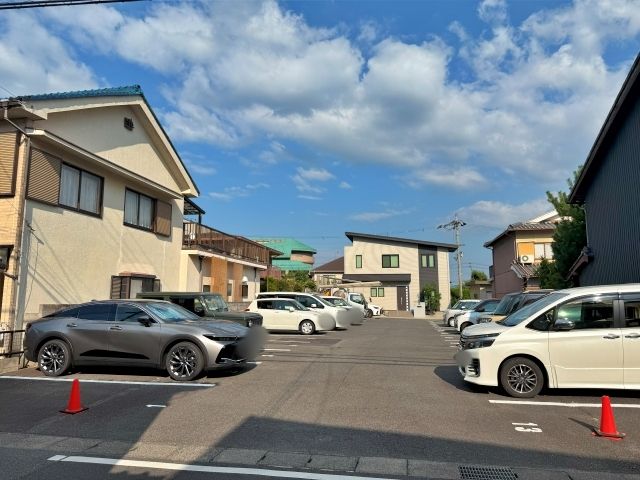 駐車場写真2