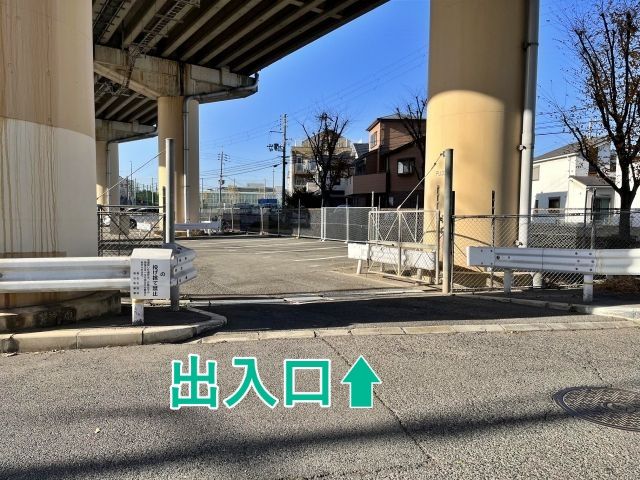 [29451]葛の葉町3丁目アキッパ高架下駐車場の駐車場写真