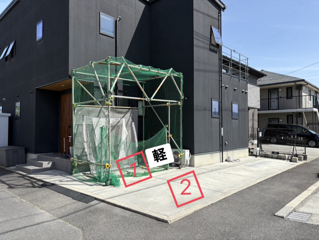 楠町2丁目7-1駐車場の駐車場写真