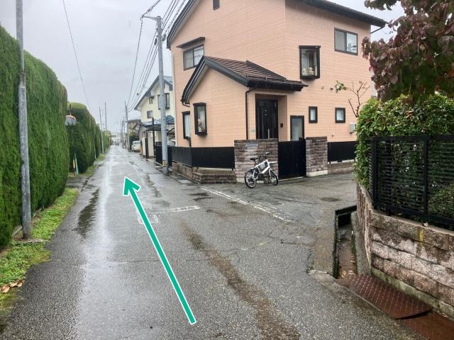 若里6丁目12-8駐車場の駐車場写真