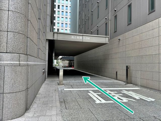 日本生命淀屋橋ビル駐車場【機械式/ハイルーフ】火～金8:00-20:00の駐車場写真