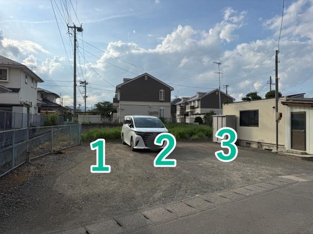 八郎内14-3☆アキッパ駐車場の駐車場写真